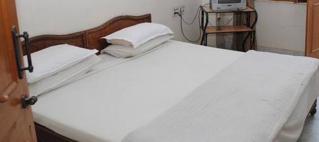 Hotel Surbhi, Ajmer 5